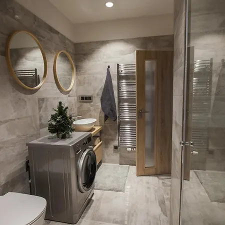 No25 Javor Apartman *